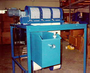 Model MB (3 X 8) with polybelt & Oil Concentrator OC200